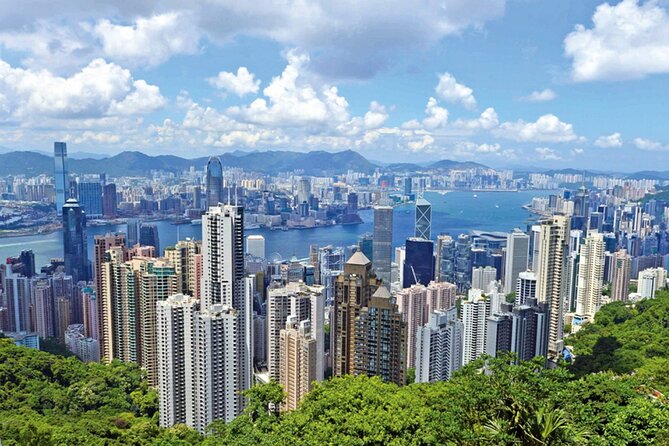 Top-Rated Hong Kong Tour: Peak Tram, Dim Sum & Cultural Sights - Tai Kwun and Hong Kong’s colonial-era center