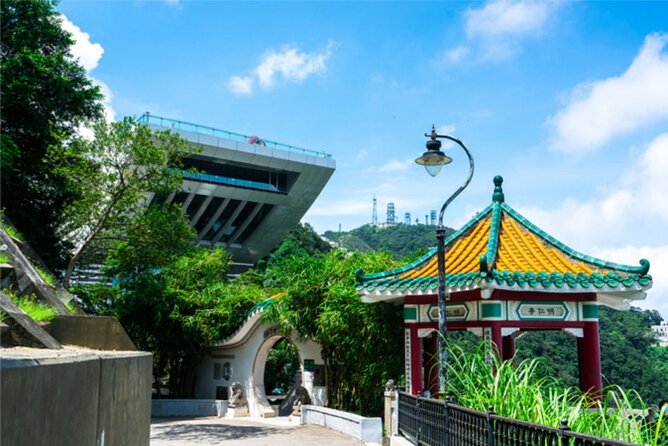 Top-Rated Hong Kong Tour: Peak Tram, Dim Sum & Cultural Sights - The sunset cruise and Tsim Sha Tsui finish