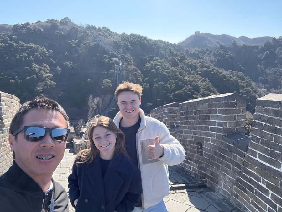 Tour the Great Wall with a Native from Downtown Beijing - Meeting the wall at Mutianyu
