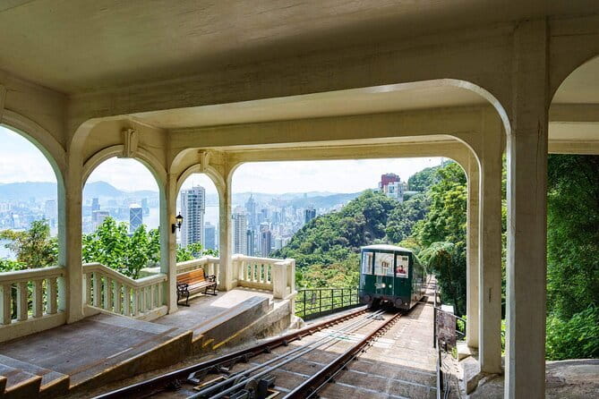 Victoria Peak Tram and Sky Terrace 428 Admission Hong Kong - The Peak Tower gives you more than a photo stop