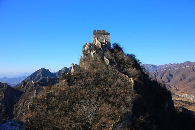 VIP Hiking Adventure Tour for Jiankou Great Wall - What the private guide adds