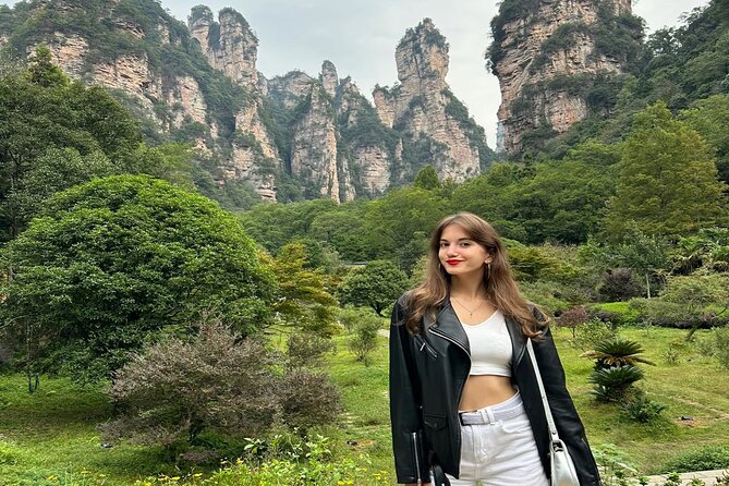 VIP Mini Group:Avatar Mountains & Tianmen Mountain & Glass Bridge - Wulingyuan and Tianzi Mountain