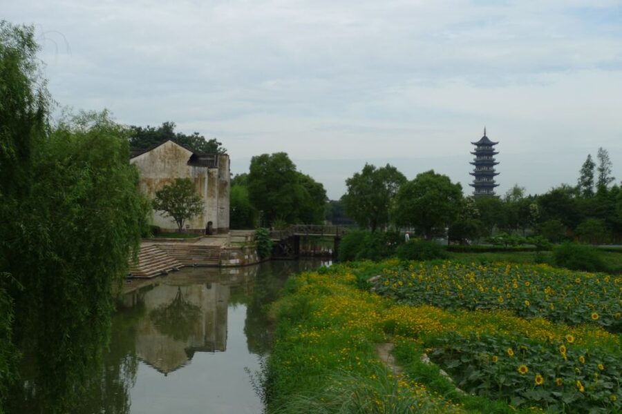 Wuzhen Private Full-Day Tour from Shanghai - Marriage customs, foot binding, and old schools