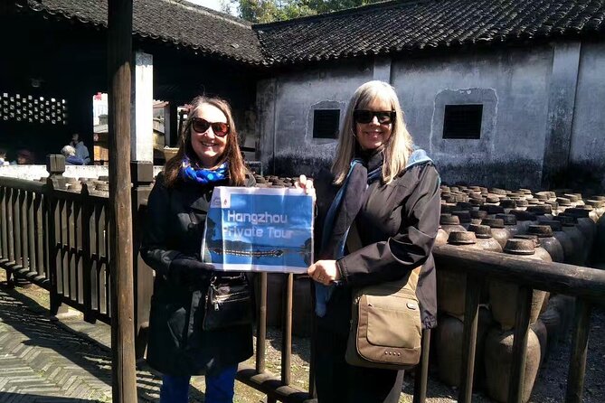 Wuzhen Water Town Delight Tour With Riverside Lunch Experience - Why Wuzhen makes a good day trip from Hangzhou
