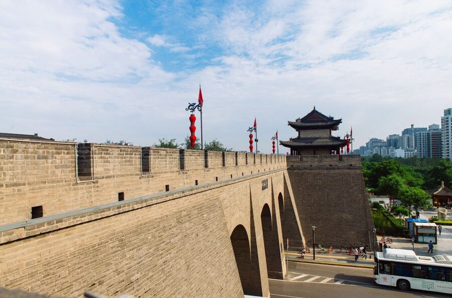 Xi'an City Wall Private Guided Tour with Cycling Option - Key points to know before you book