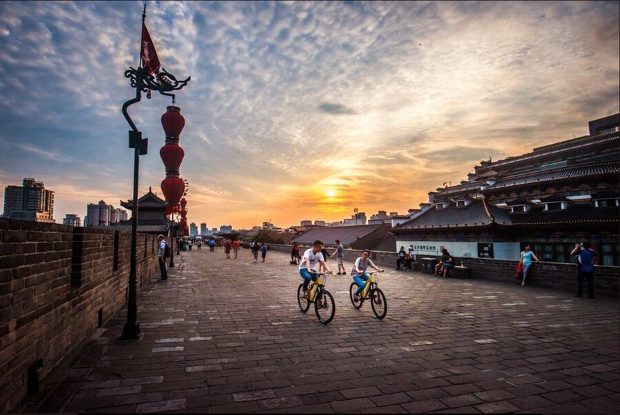 Xi'an City Wall Private Guided Tour with Cycling Option - The views from China’s best-preserved city wall