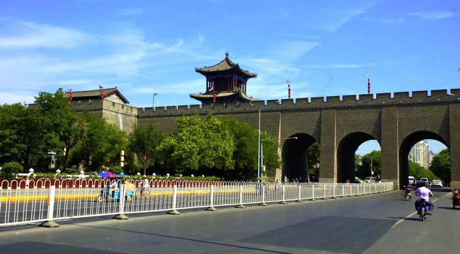 Xi'an City Wall Private Guided Tour with Cycling Option - Who should book this City Wall tour?