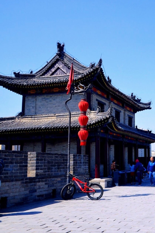Xi'an City Wall Private Guided Tour with Cycling Option - Starting near the Bell Tower Hotel