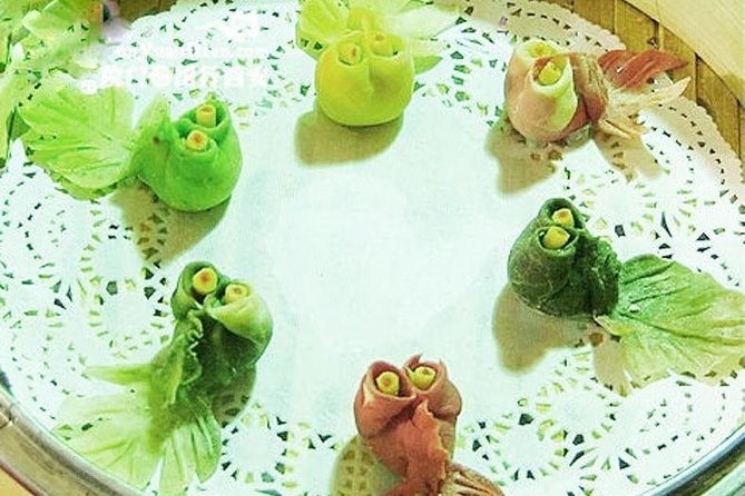Xi'an Dumpling Banquet and Tang Dynasty Show - Transport, timing, and group size
