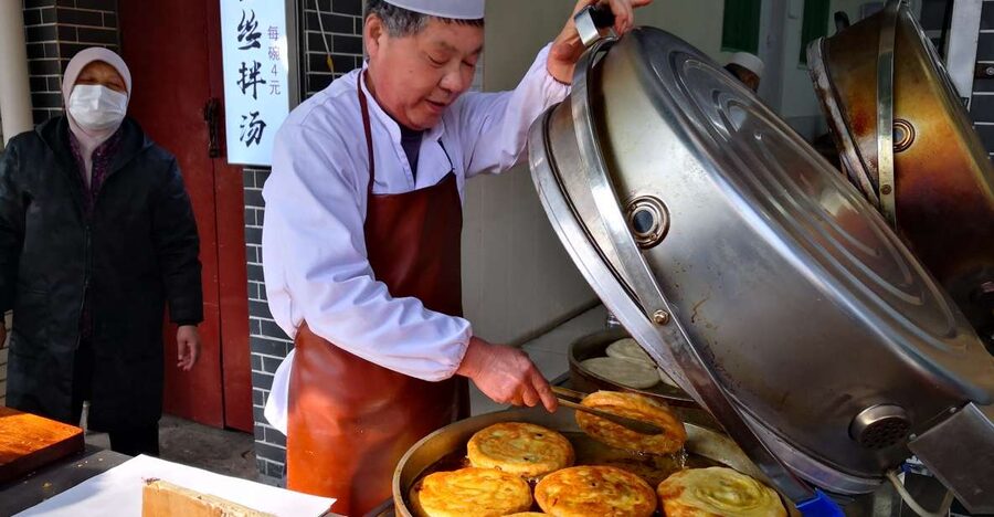 Xi'an: Full-Day Terracotta Warriors & Local Food Tour - Key points to know before booking