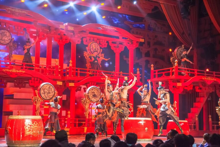 Xi’an: Great Tang Dynasty Night Show & Dumpling Meal Option - Families, Couples, and Independent Visitors