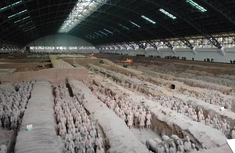 Xi'an: Half-Day Terracotta Warriors & Horses Museum Tour - The pottery-factory warning