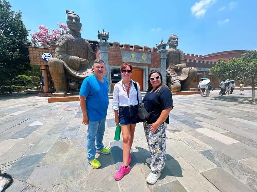 Xi'an: Morning Terracotta Army Tour with Local Family Lunch - Who should book this half-day outing