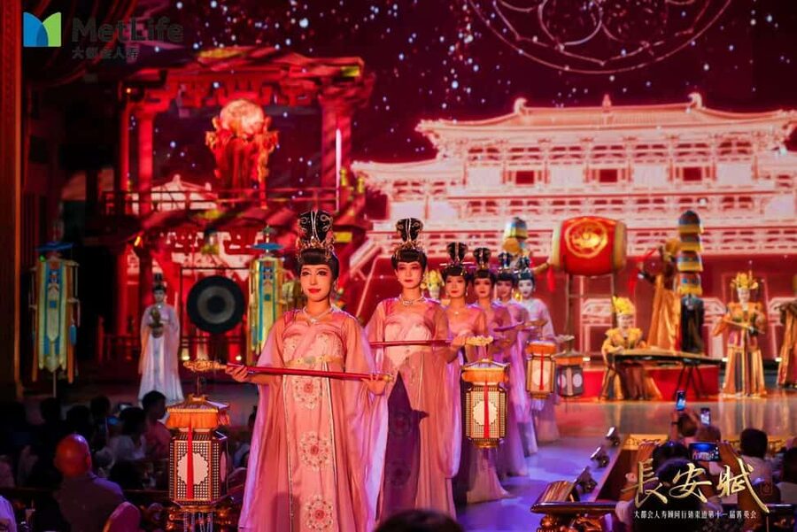Xi'an: Tang Dynasty Music and Dance Show with Round Trip Transfer - Choosing between show-only and the dumpling feast
