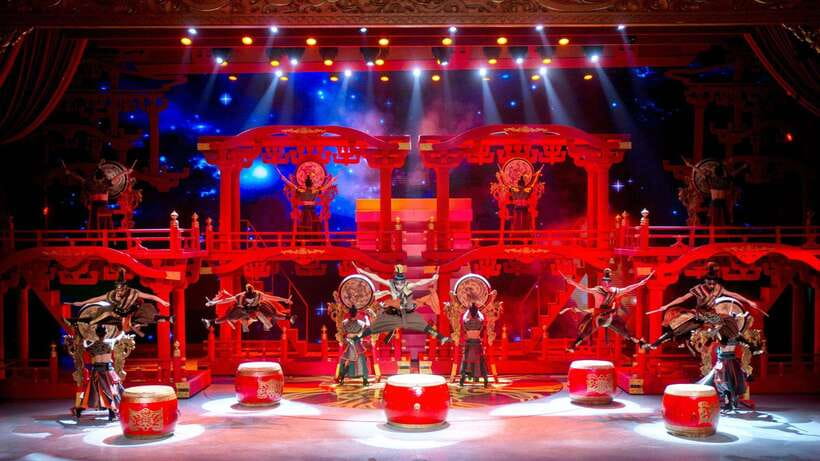 Xi'An: Tang Dynasty Show Ticket w/ Transfer or Dinner - Why the Tang Dynasty show works in Xian