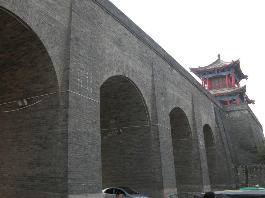 Xi'an: Terra-Cotta Warriors Entry with Optional Guide - Private transport and the time commitment