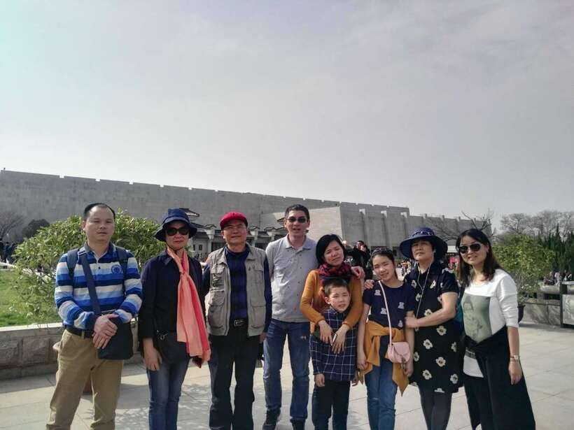 Xi'an: Terracotta Army and Top City Sights Tour with Options - What the guides add