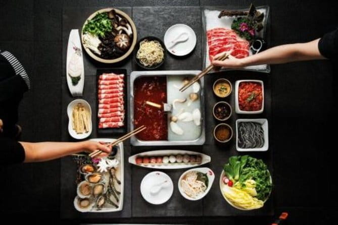 Xi'an Vegetarian Food Tour - Sampling the Muslim Quarter