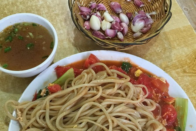 Xi'an Vegetarian Food Tour - Beginning beneath the Bell Tower