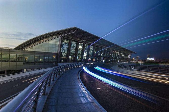 Xi'an Xianyang Airport to Hotels:Private transfer with Meet & Great service - The airport meeting point, explained clearly
