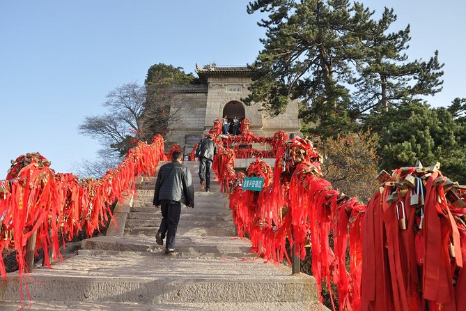 Xian Day Trip to Mt. Huashan with Round-trip Cable Car - Is $259 good value?