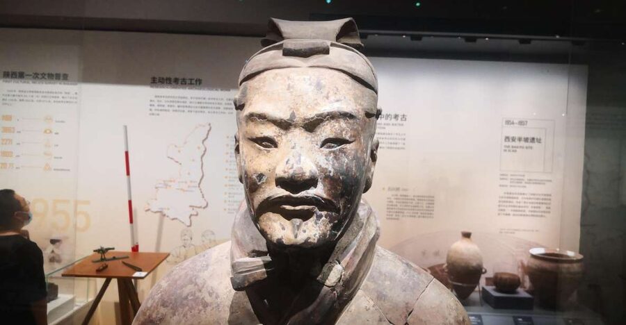 Xian: Terracotta Army Ticket & Guided Bus Tour with Options - What the Guides Add