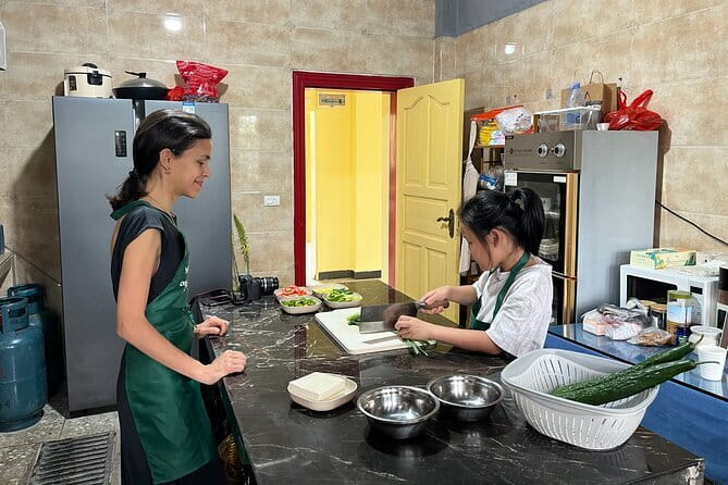 Yangshuo Cooking Class with Market Trip - Who will enjoy this cooking class