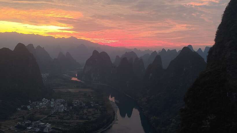 Yangshuo/Guilin: Full- or Half-Day Xianggong Hill Sunrise - What the $75 price really covers