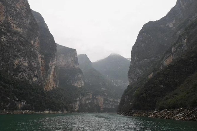 Yangtze River Cruise from Chongqing to Yichang Downstream in 4 Days 3 Nights - Food, service, and the condition of the ship