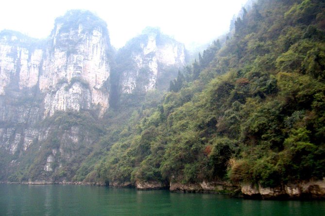 Yangtze River Cruise from Yichang to Chongqing Upstream in 5 Days 4 Nights - Why this five-day route works so well