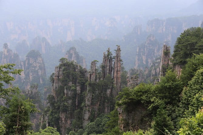 Yuanjiajie Avatar and Tianzi Mountain and Rice Field Village Tour - Tianzi Mountain, the kingdom of peaks