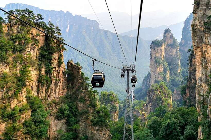 Zhangjiajie National Forest Park: Private Tour and Transport - Yuanjiajie and the rocks behind the Avatar scenery
