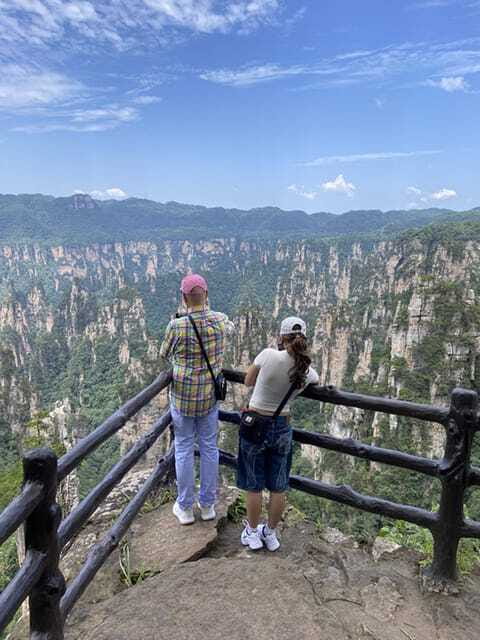 Zhangjiajie National Forest Park: Private Tour and Transport - Who will enjoy this day most