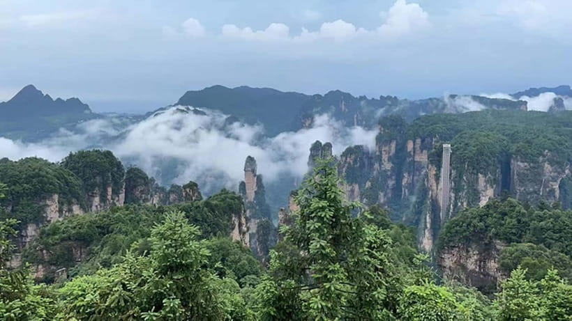 Zhangjiajie National Forest Park: Private Tour and Transport - Riding the 326-meter Bailong Elevator