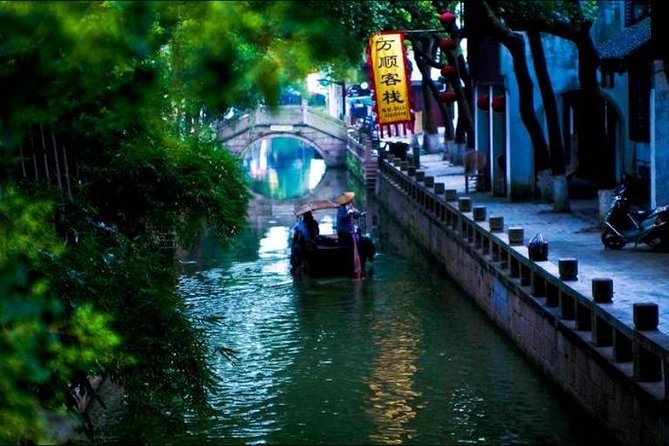 Zhouzhuang and Tongli Water Town Private Transfer Service from Shanghai - Zhouzhuang after the Shanghai pickup