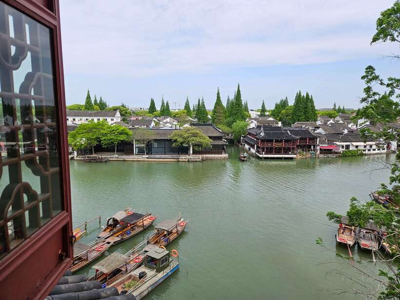 Zhujiajiao Water Village: Private Tour from Shanghai - Lunch with local choices, not a fixed meal